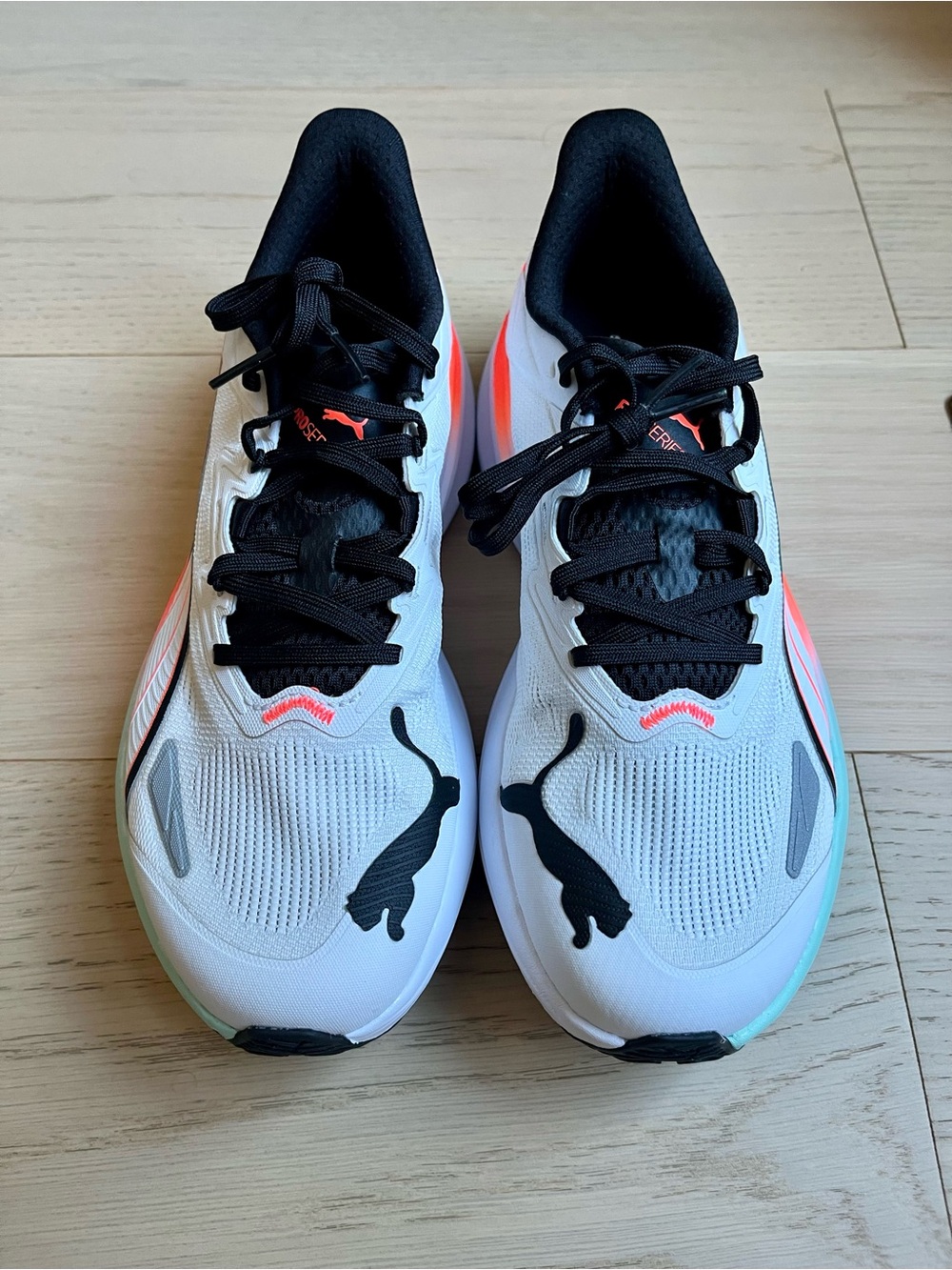 Puma Darter Pro Women’s White Sneakers Size US 8
